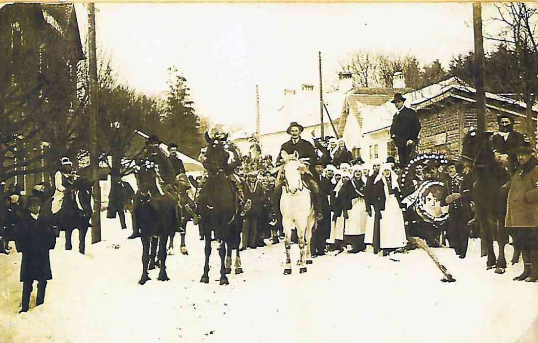 Jormannsdorf: Blochziehen 1949