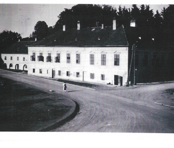 Joseph Haydnplatz 5, Vormals Hauptplatz