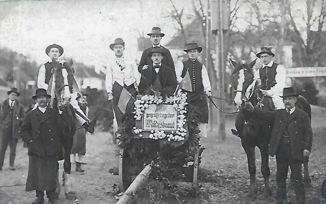 Jormannsdorf: Blochziehen 1928